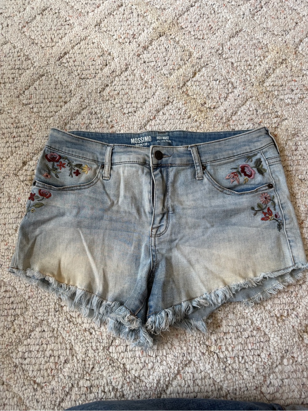 Embroidered denim shorts
